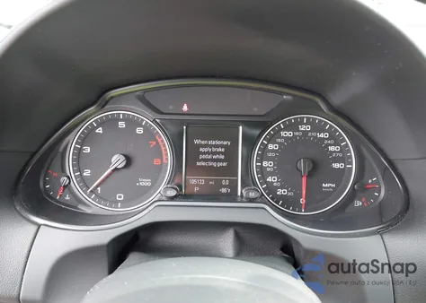 2012 Audi Q5 3.2 Premium из США, поврежденный, VIN WA1WKAFP2CA105372